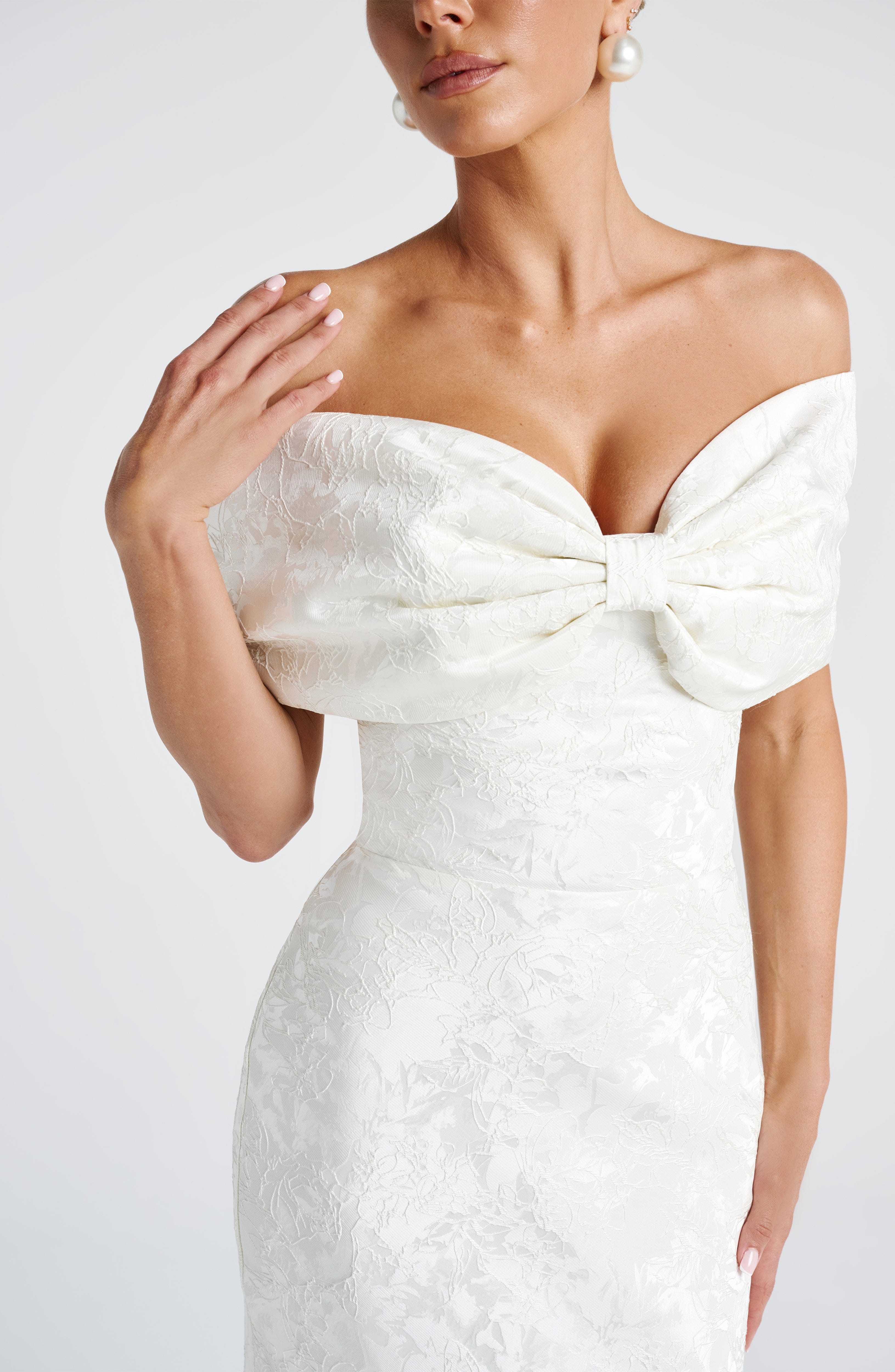 Emberly Maxi Dress - Ivory Dress Babyboo Fashion Premium Exclusive Design